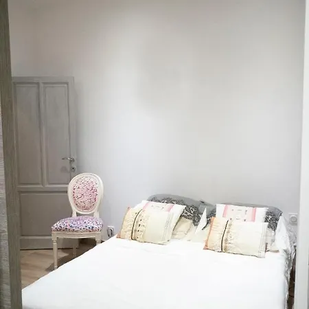 T3 Colonella Apartment